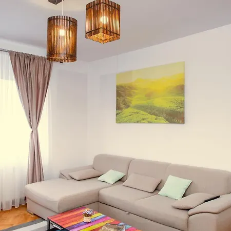 Sunshine Apartment Brasov